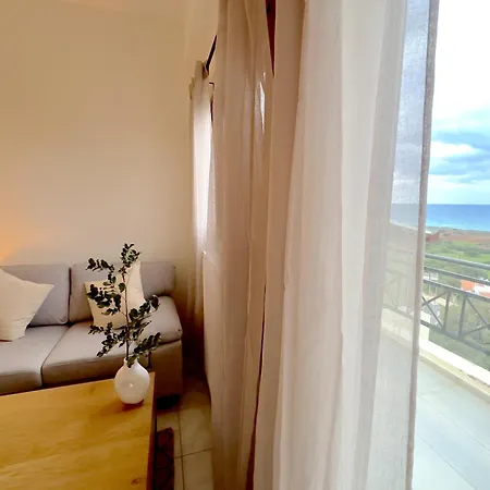 Holiday home - Sea View From Each Window Sissi (Crete)